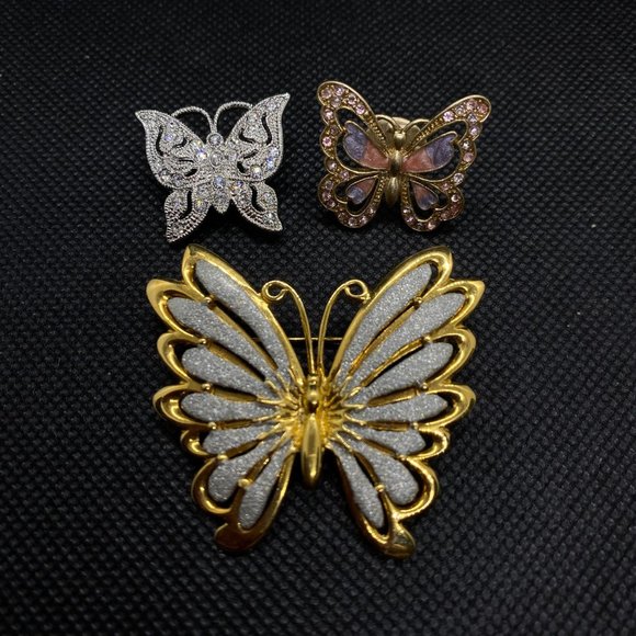Jewelry - Butterfly 3 Piece Lot